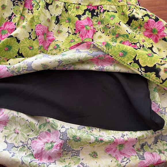 WAYF Dress Size XL Floral Short Sleeve Side Cutout Maxi Lime Fuschia - Picture 11 of 13